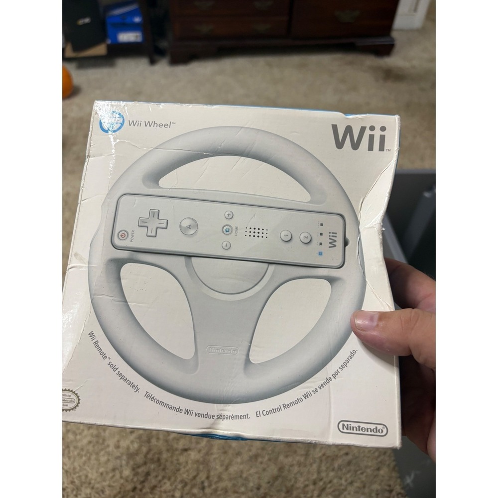Official Nintendo Wii Wheel White Steering Wheel Accessory RVL-024 In Box